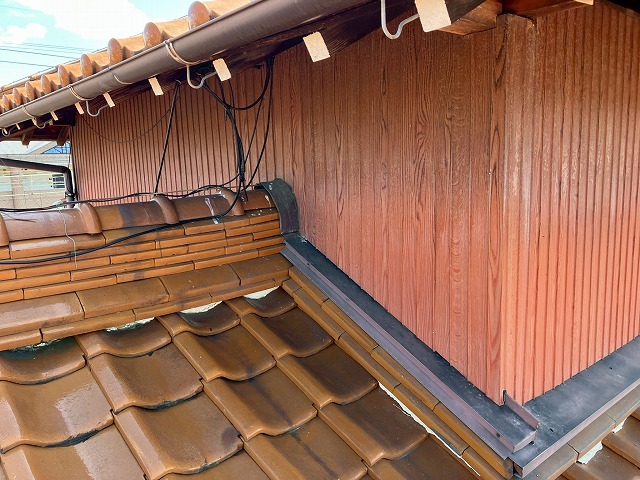 屋根と壁の取り合い